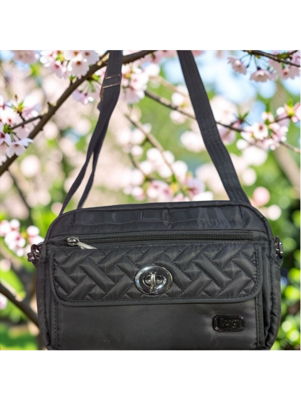 Lug Switch Convertible Crossbody Bag in Midnight Black